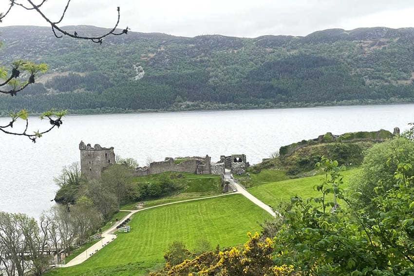 Harry Potter Train: The Jacobite Express in Scotland 13 Urquhart Castle on the banks of Loch Ness lies in ruins but is one of the top-visited sights in The Highlands.