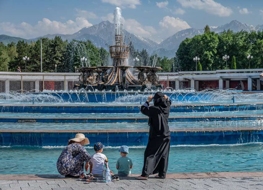 The highlight of the First President's Park is the city’s largest fountain which features a musical fountain show every hour in the evening. Donnie Sexton photos.