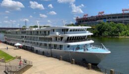 American Serenade nestles up to dock in downtown Nashville.