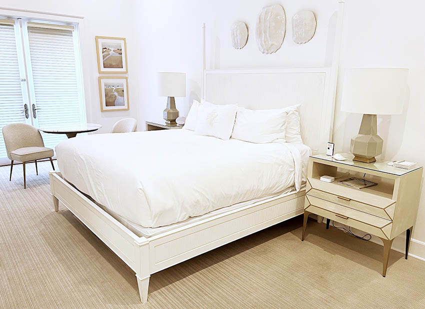 Pensacola: Better Than Ever! 11 Elegant and intimate, the Oyster Bay is pure relaxation.