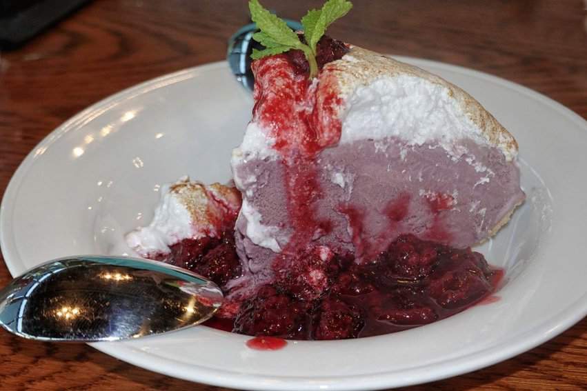 Shenandoah: Virginia's Most Beautiful Park 11 Shenandoah Blackberry Pie