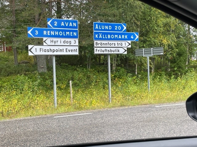 Northern Sweden: Family, Ferries, Forsen 4 This way to Renholmen