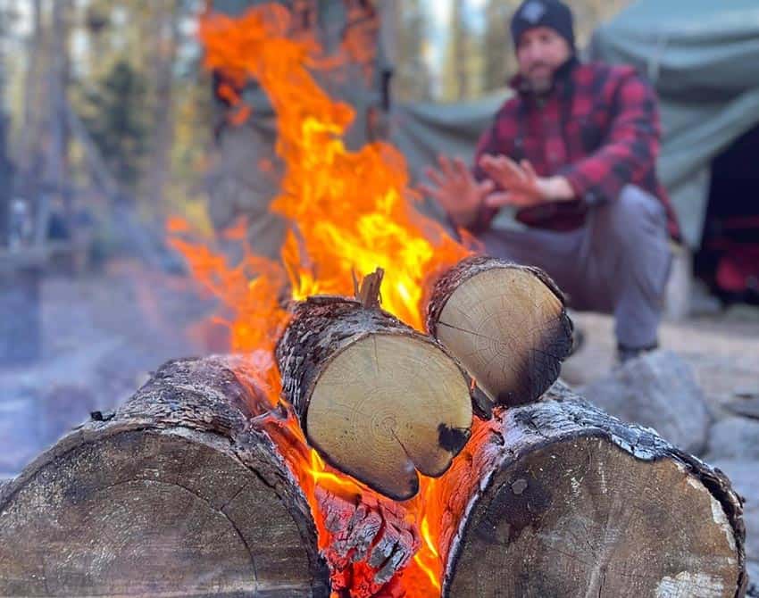 A good campfire not only warms the hands but also kindles the heart and soothes the soul (Photo: Jason Marsteiner)