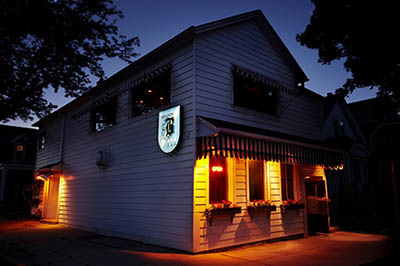 Milwaukee: Small City, Big Outlook 4 Bryant's Cocktail Lounge