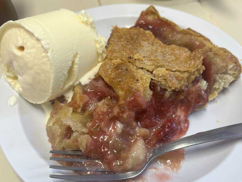 South Dakota Surprises 22 Homemade Strawberry Rhubarb Pie the Purple Pie Place. Photo by Sharon Kurtz
