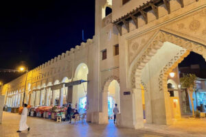 A bustling souk in Saudi Arabia's Eastern Province. Max Hartshorne photos.