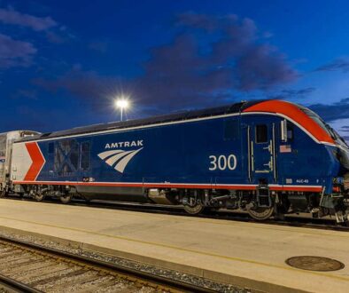 Amtrak-ALC-42-by-Night