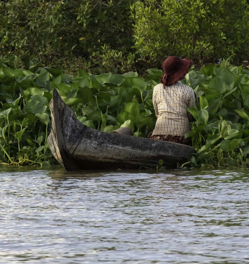 Tonle',floating villages,cambodia