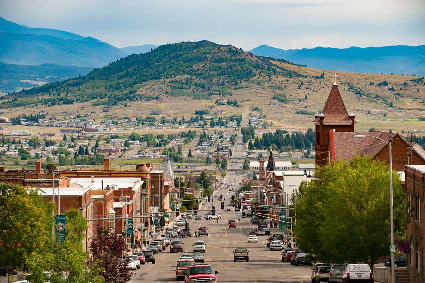 Hardy prospectors in the 1860s discovered gold, silver, and copper in the rocky outcroppings of present day Butte.