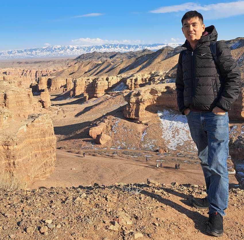 The author, Teh Chin Liang, explores Charyn Canyon