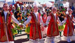 Mongolian-Dancers