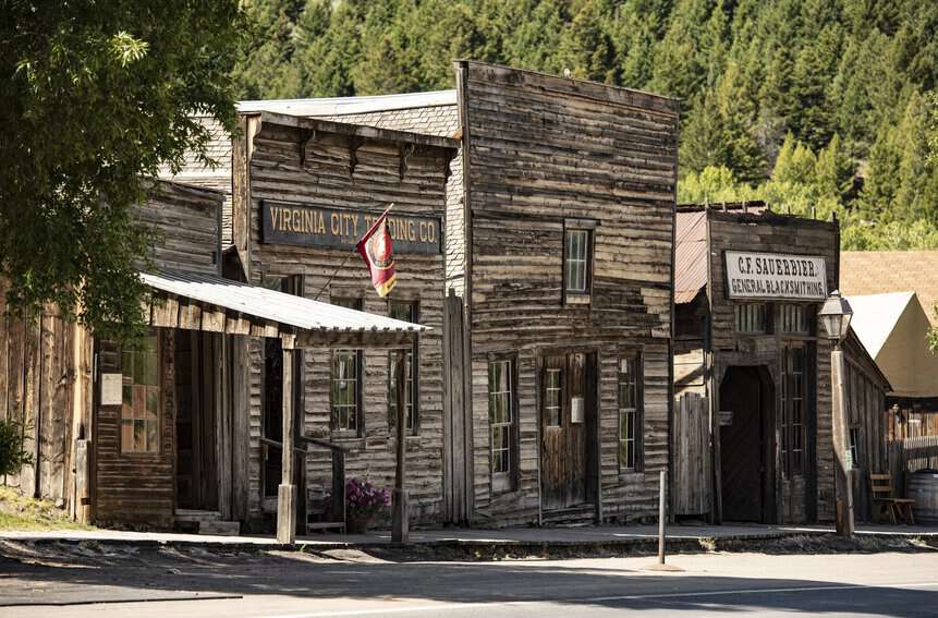 Interpretative signage posted to the buildings in Virginia City help visitors understand the history behind this ghost town.