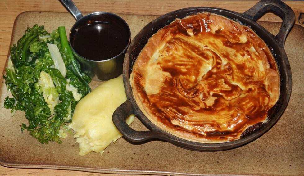 Country Side Charm in England’s Lake District 12 Lake Side Manor Inn