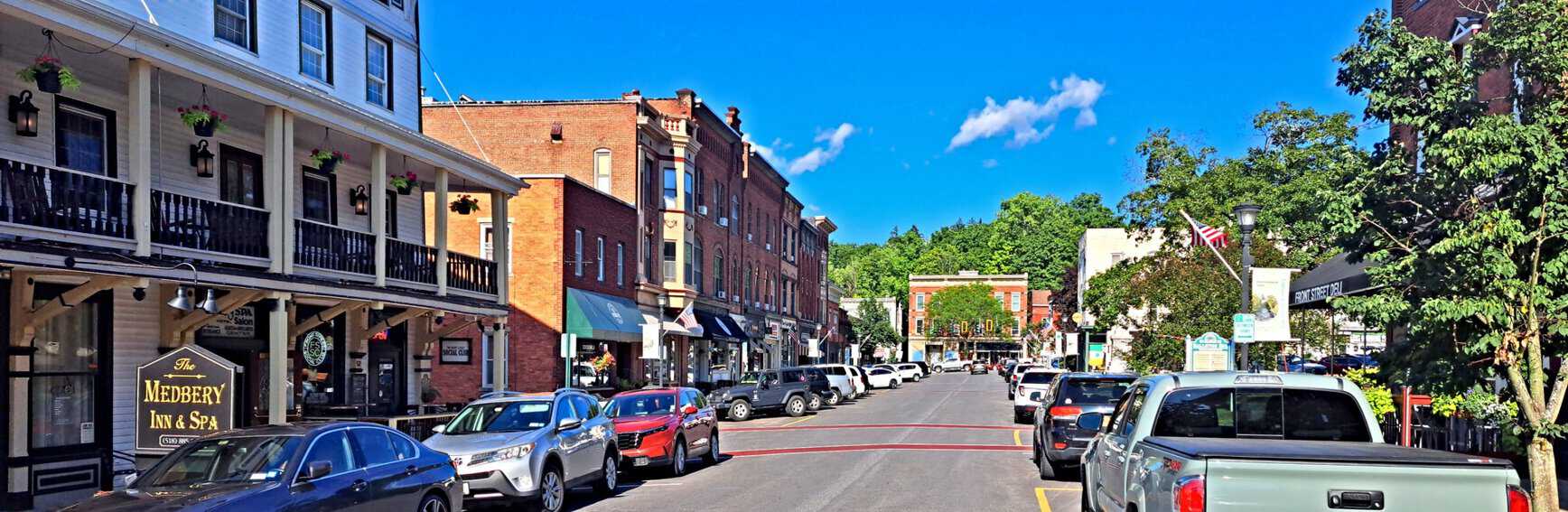 Saratoga County, NY: Roaming Out of Bounds 9 Ballston Spa is known for antiquing