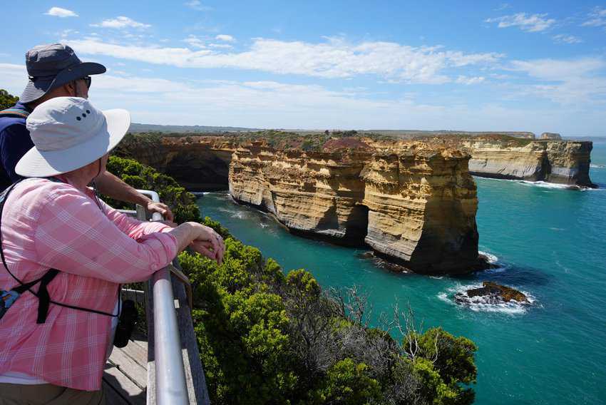 Southern Australia: Cruising Victoria's Coastline 13 A bonafide birdwatching pro, Marie reviews the Bay of Islands Coastal Park for special nesting zones for little penguins and muttonbirds and kookaburras.