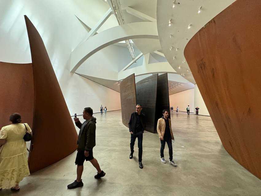 Bilbao and Gehry's Stunning Guggenheim 7 bilbao