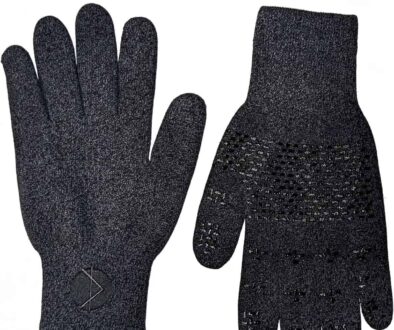 crosspoint knit gloves